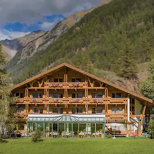 Am Hof Sölden